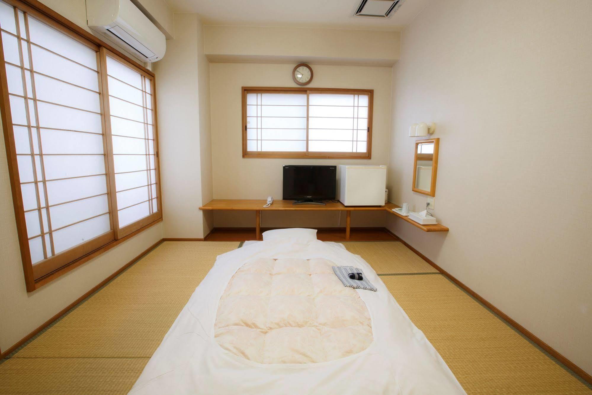 Business Inn Umesaki - Vacation Stay 63382V Nagasu Luaran gambar